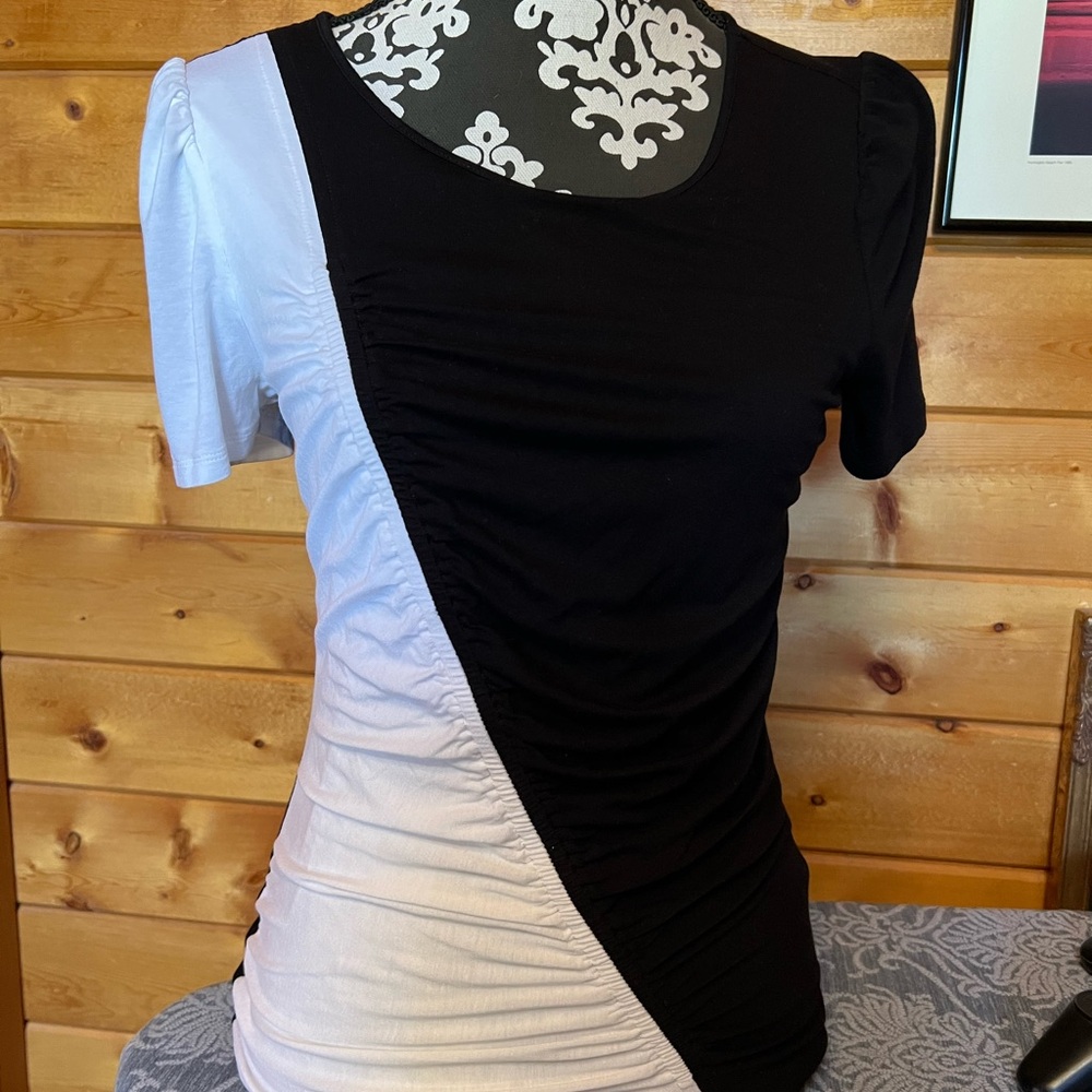 INC International Concepts Black & White Top